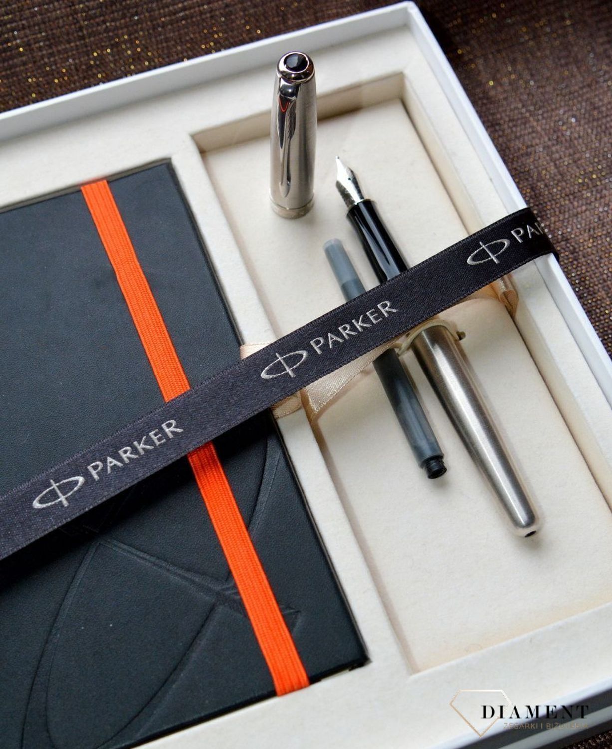 Zestaw Parker Pióro Wieczne z czarnym Notesem 1889088. Zestaw Parker z grawerem (1).JPG